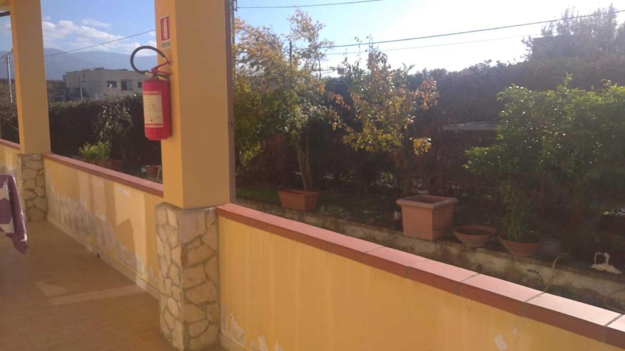 Riccio - La Cantina Del Contadino Rende Buitenkant foto